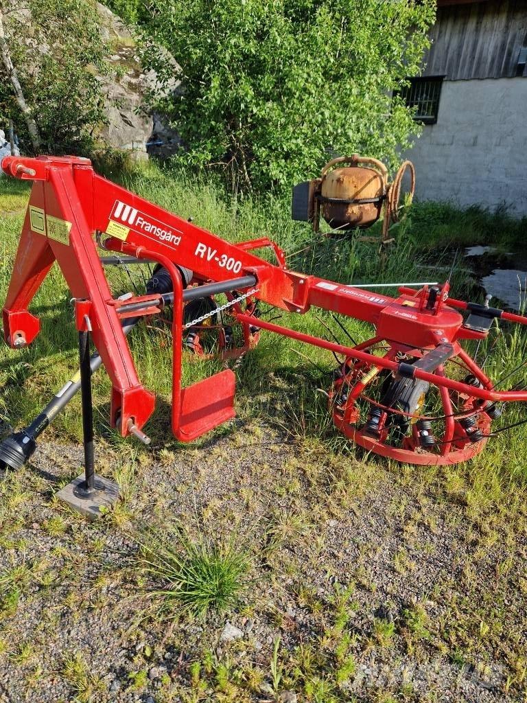 Fransgård RV 300 Raker og høyvendere