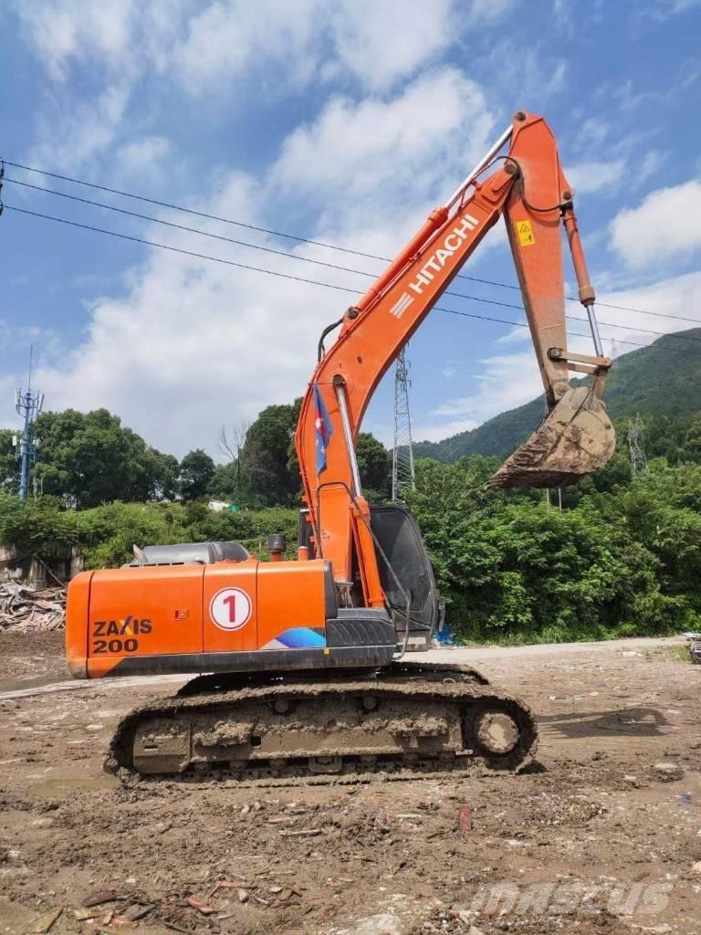 Hitachi EX 200-5 Beltegraver