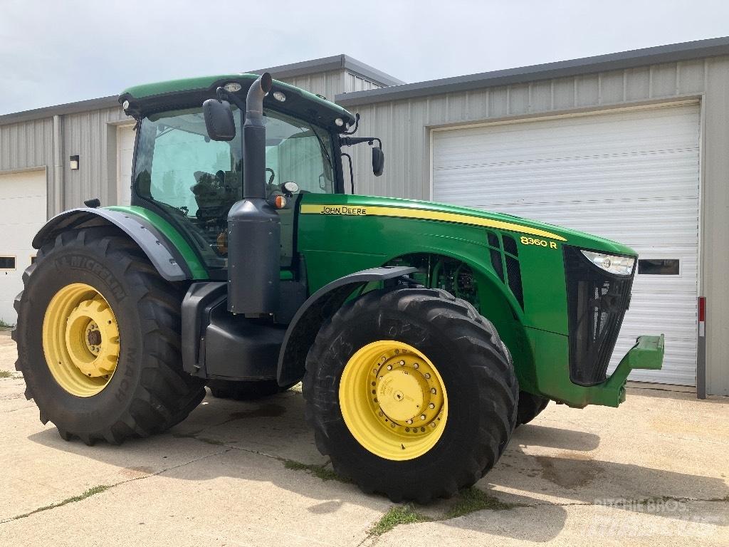 John Deere 8360 R Traktorer
