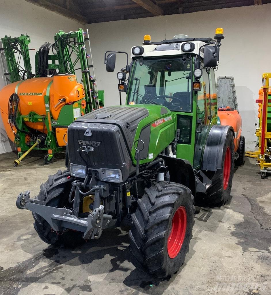 Fendt 211 Traktorer