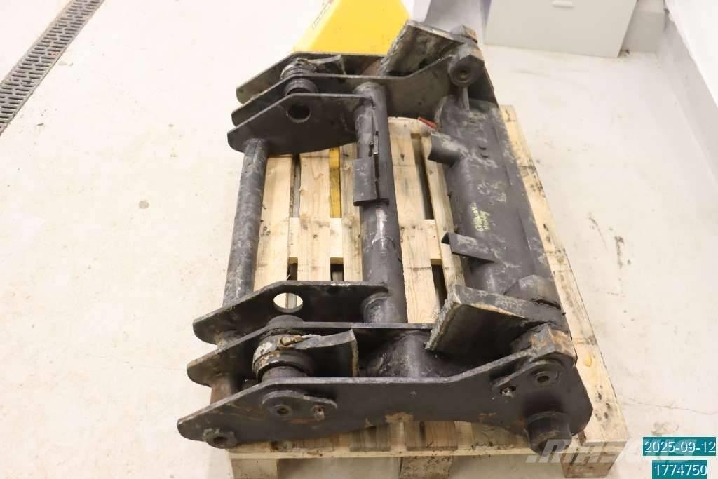 Huddig 1160 Bommer og stikker