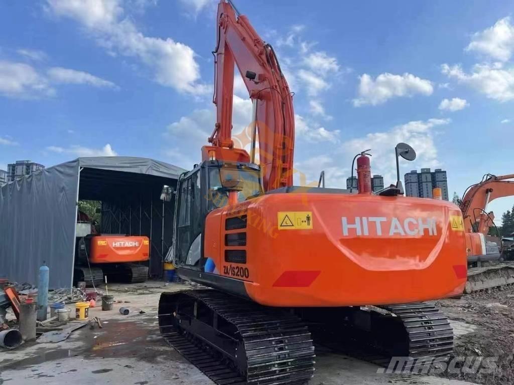 Hitachi ZX 200 Beltegraver