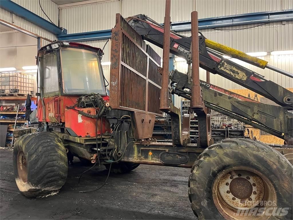 Valmet 860 Lassbærere