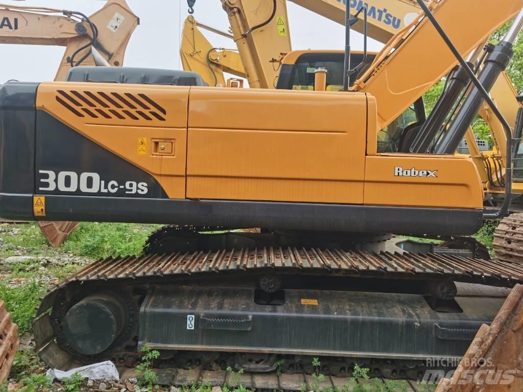 Hyundai R 300LC-9S Beltegraver