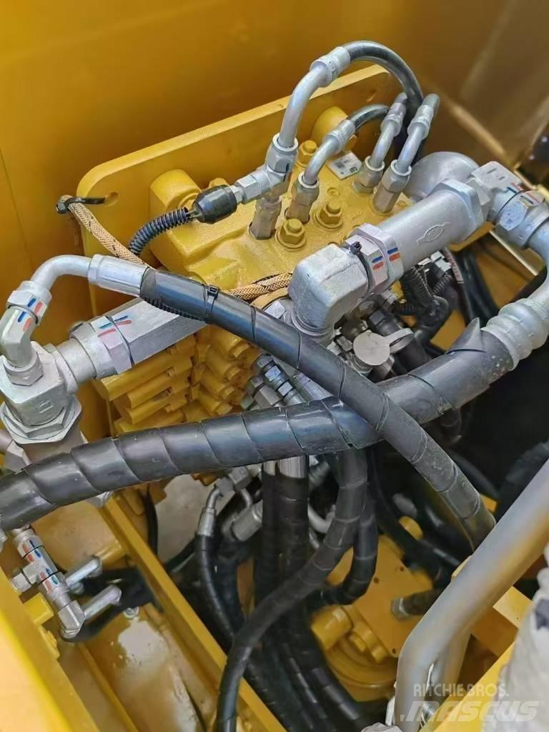CAT 307E2 Beltegraver