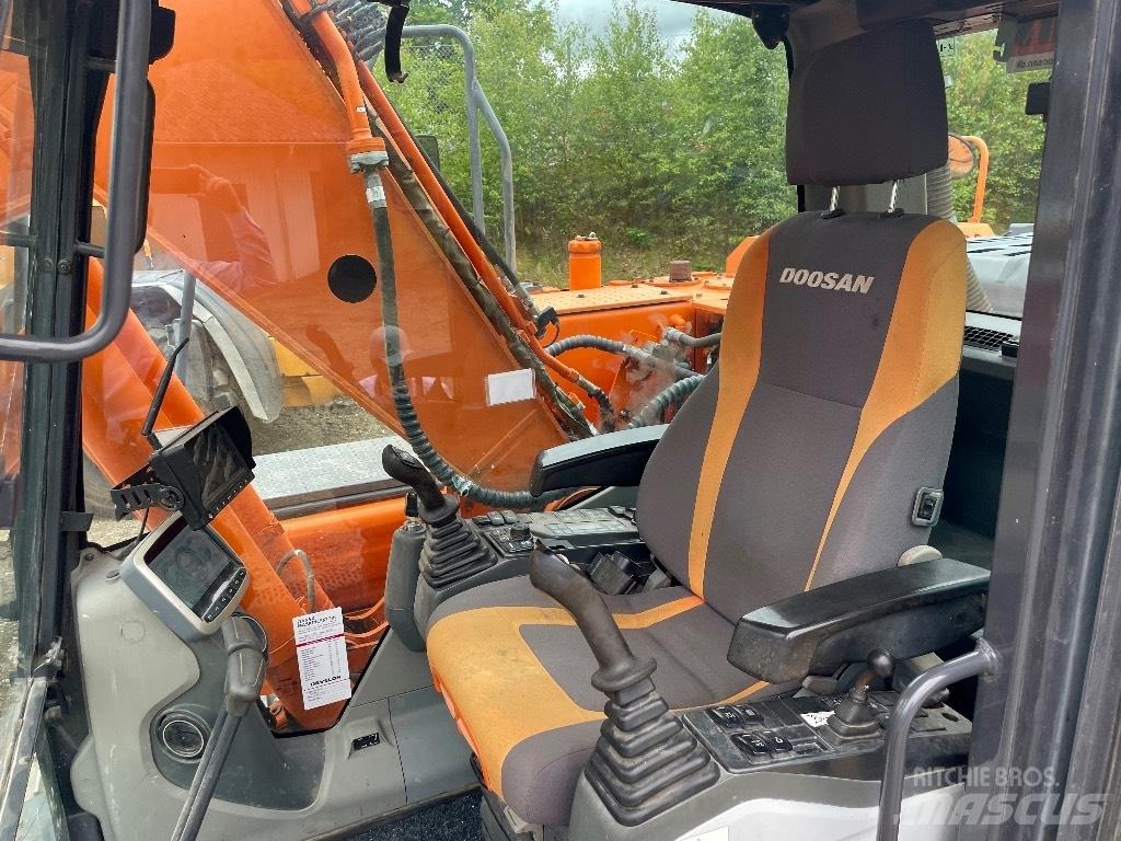 Doosan DX 180 LC-3 Beltegraver