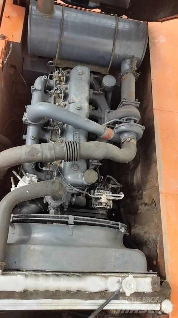 Hitachi EX 200-5 Beltegraver
