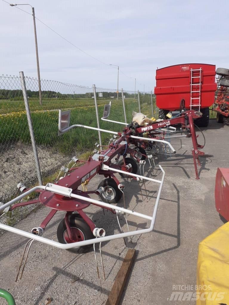 Pronar PWP 770 Raker og høyvendere