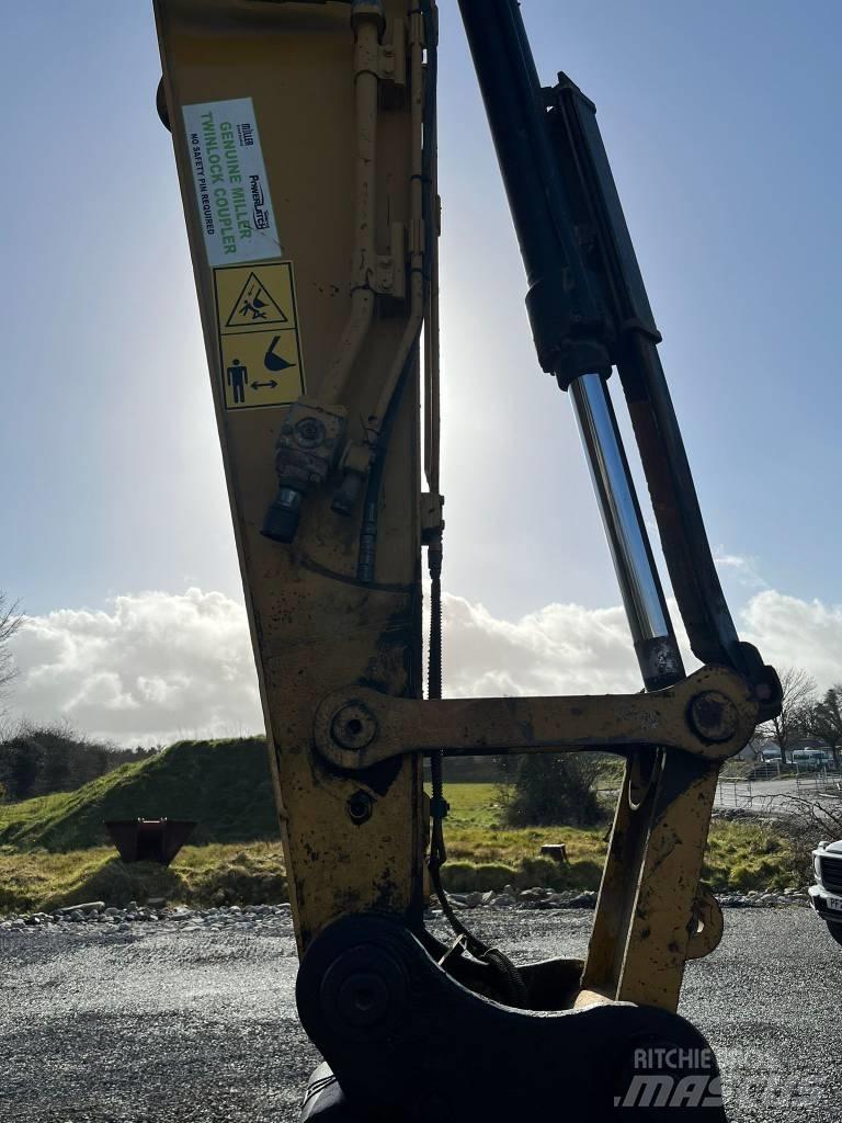 CAT 320 EL Beltegraver
