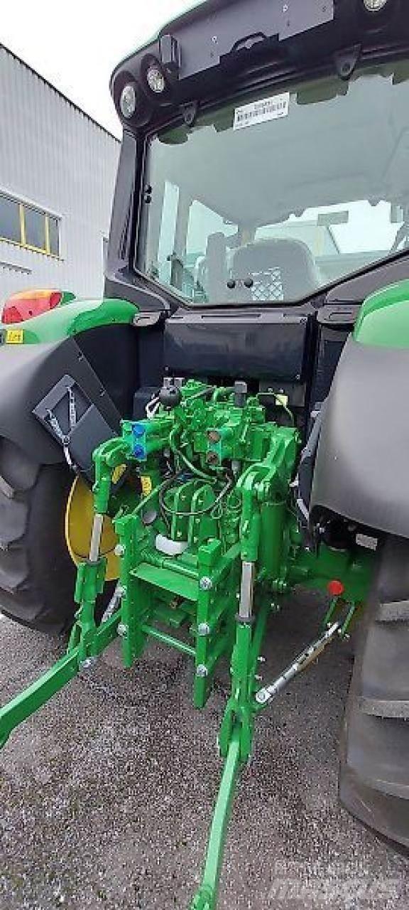 John Deere 6090m Traktorer