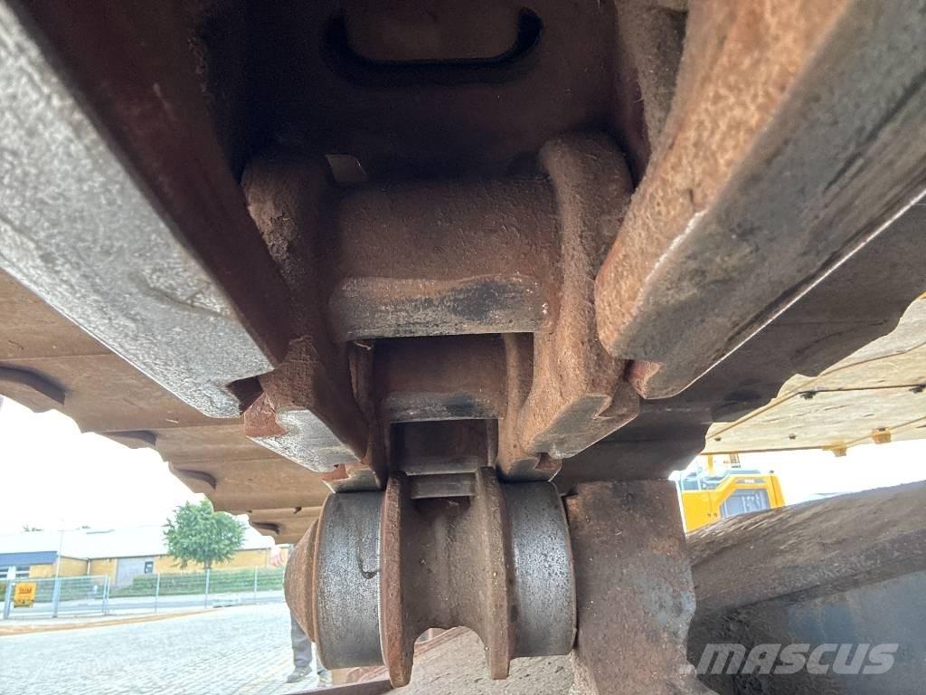 Komatsu HB215LC-1 Gravemaskiner for avfallshåndtering