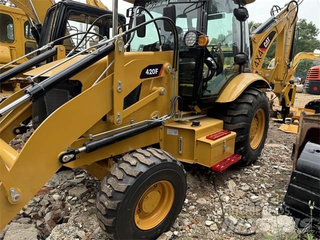 CAT 420 F Traktorgravere