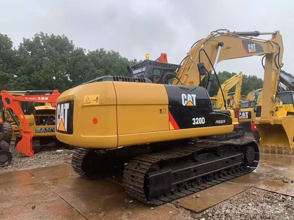 CAT 320 D Beltegraver
