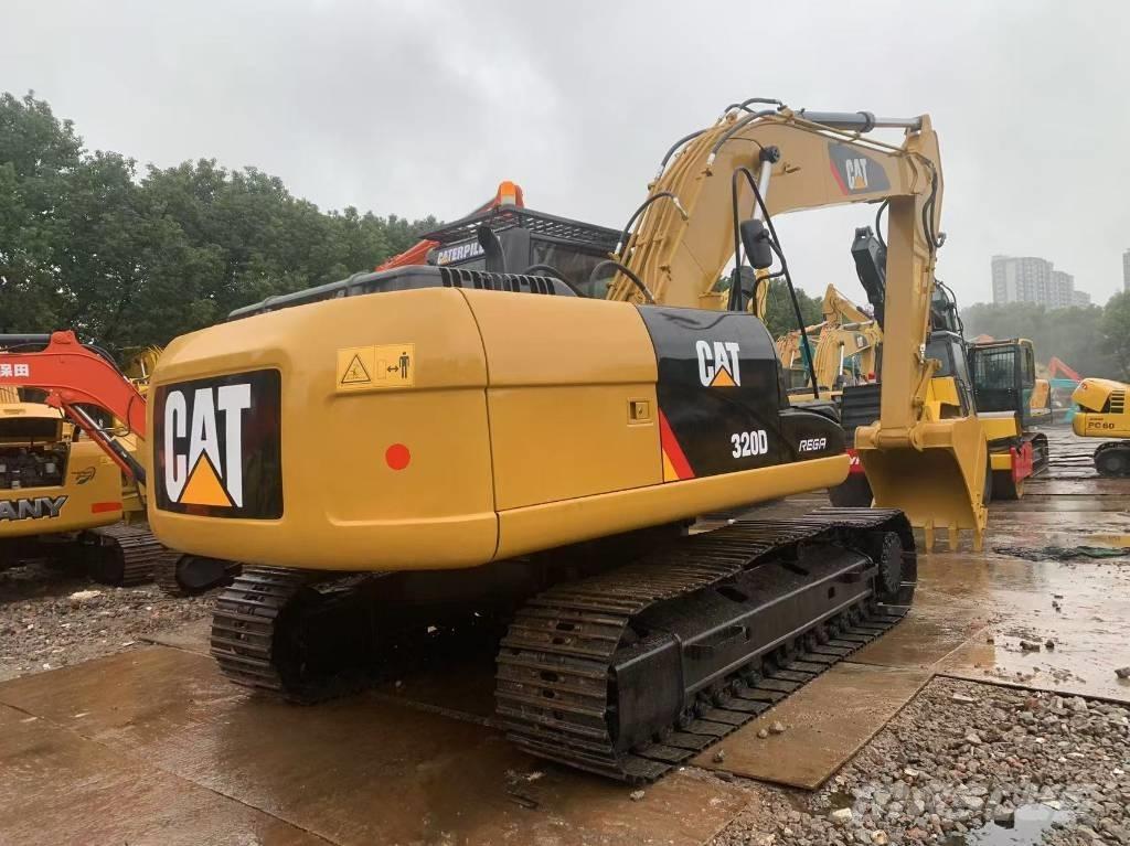 CAT 320 D Beltegraver
