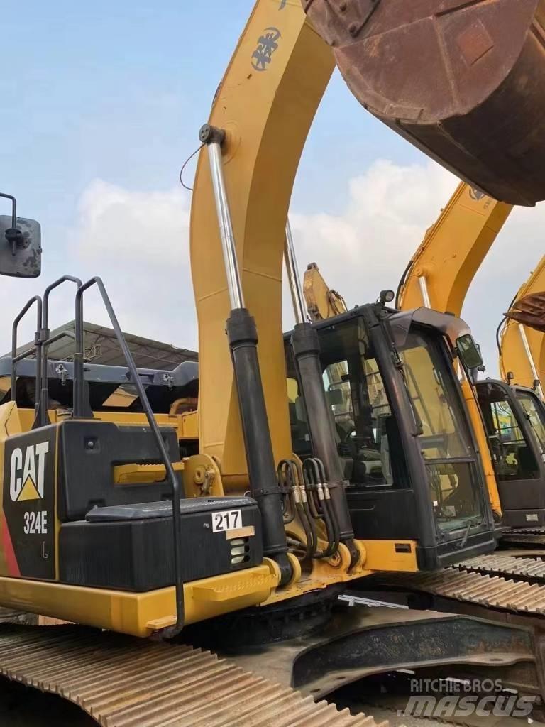 CAT 324 E Beltegraver