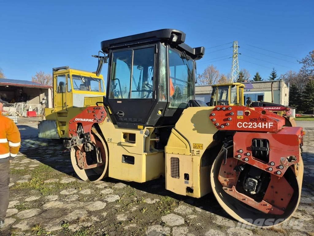 Dynapac CC 234 HF Tandem Valser