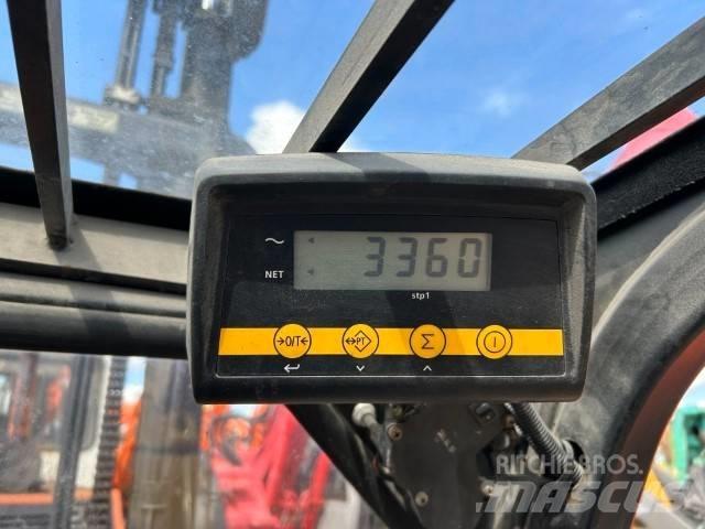 Yale GDP 35 VX Diesel Trucker