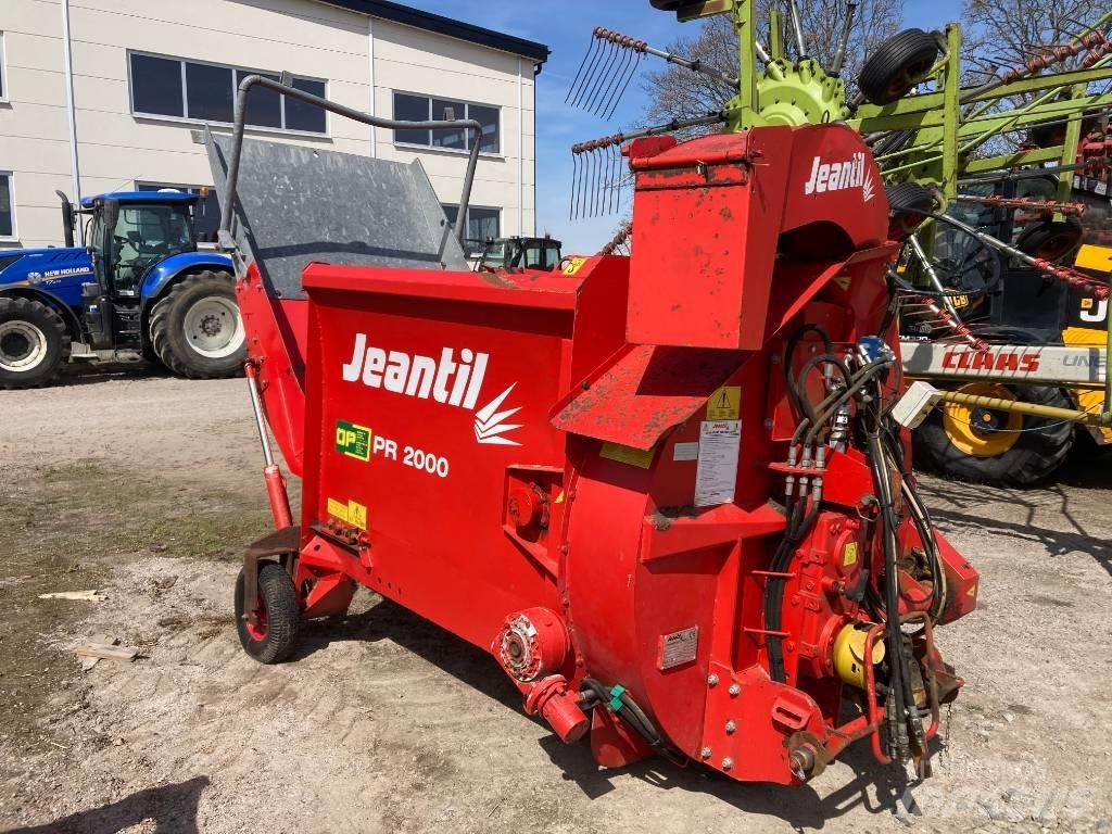 Jeantil PR 2000 Rundballerivere, -kuttere og -utpakkere