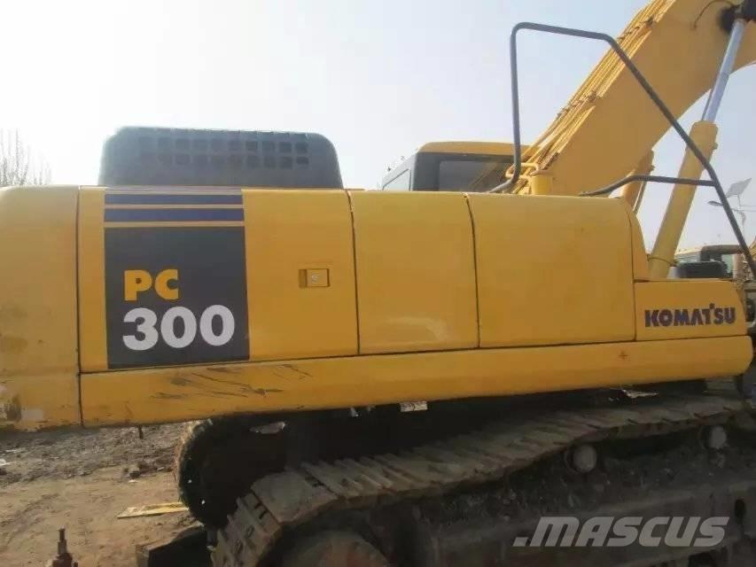 Komatsu PC 300-7 Beltegraver