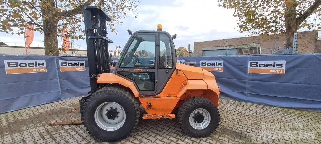 Manitou M30-4 Diesel Trucker