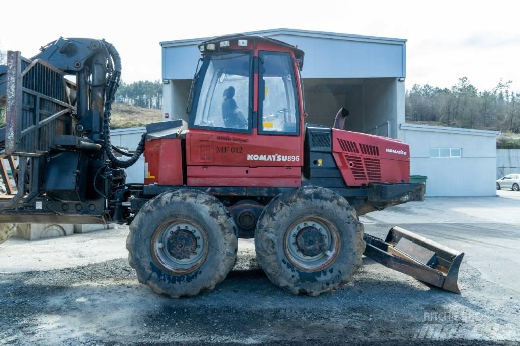 Komatsu 895.1 - 8WD Lassbærere