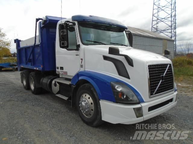 Volvo VNL Tippbil