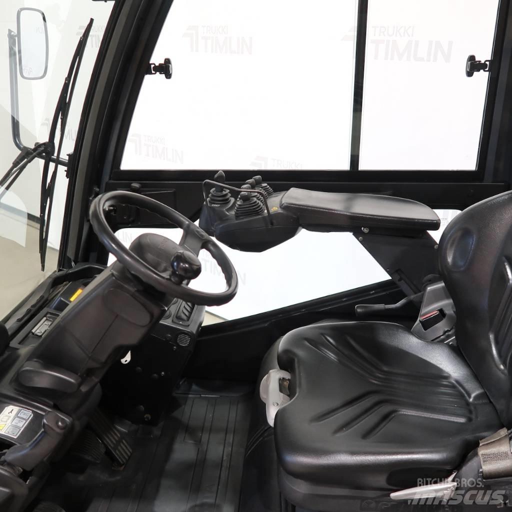 Toyota 40-8FD50N Diesel Trucker