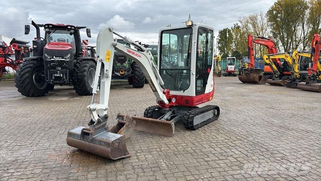 Takeuchi TB216 Minigravere <7t