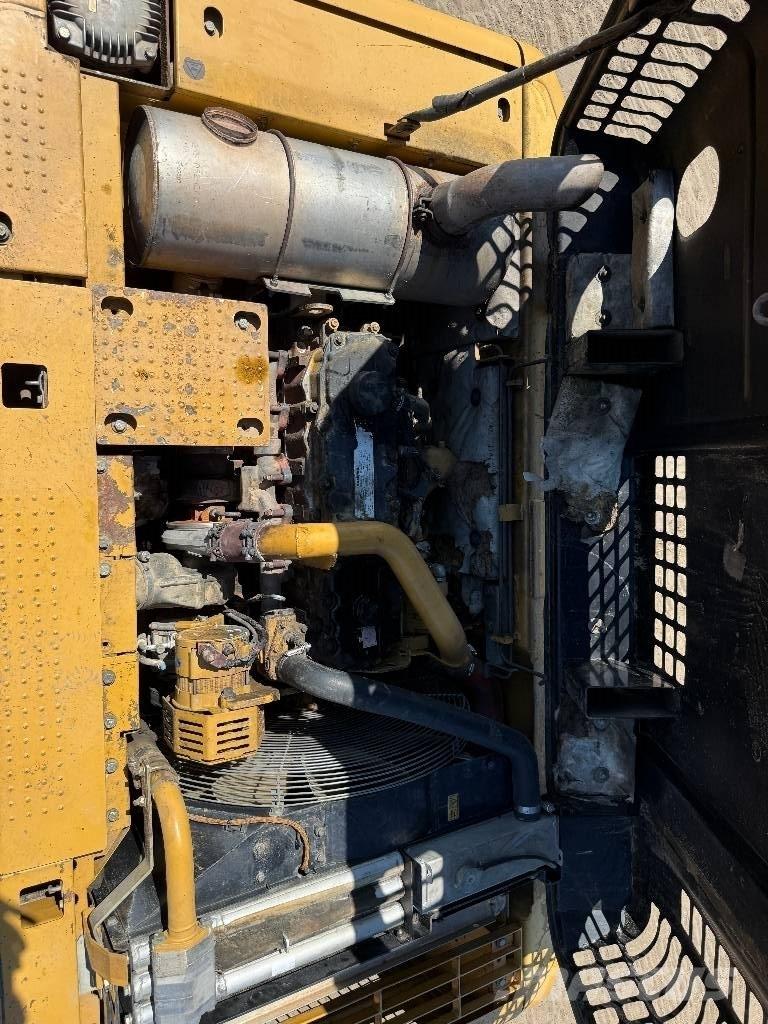 CAT 324 D Beltegraver