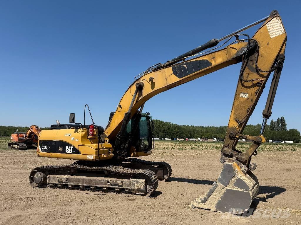 CAT 324 D Beltegraver