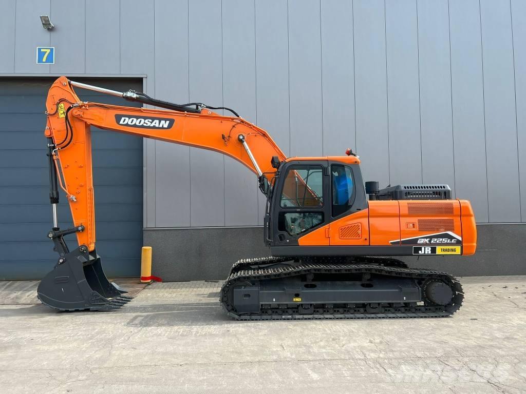 Doosan DX 225 LC-7M Beltegraver