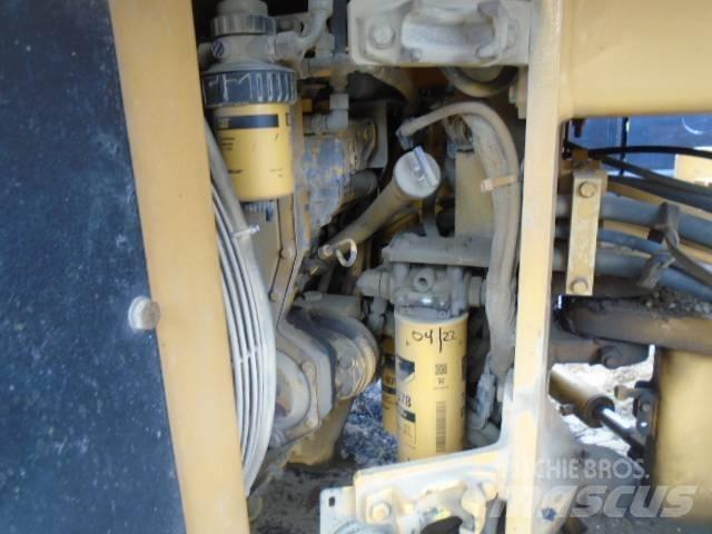 CAT CB 634 C Tandem Valser