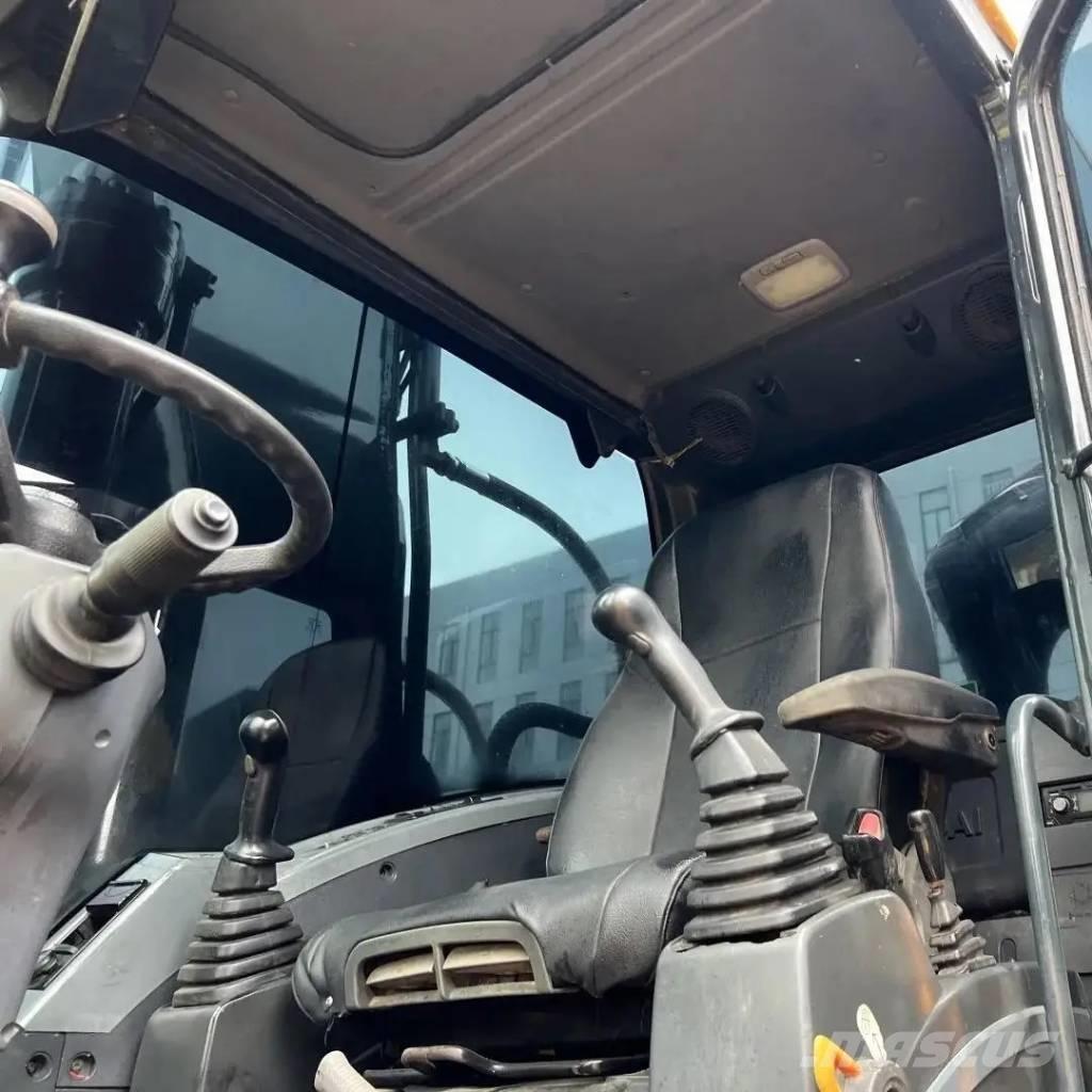 Hyundai R210W-9 Hjulgravere