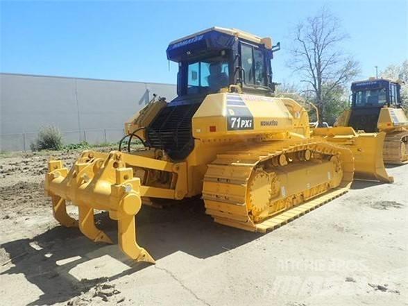 Komatsu D71PXi-24 Dozere Beltegående