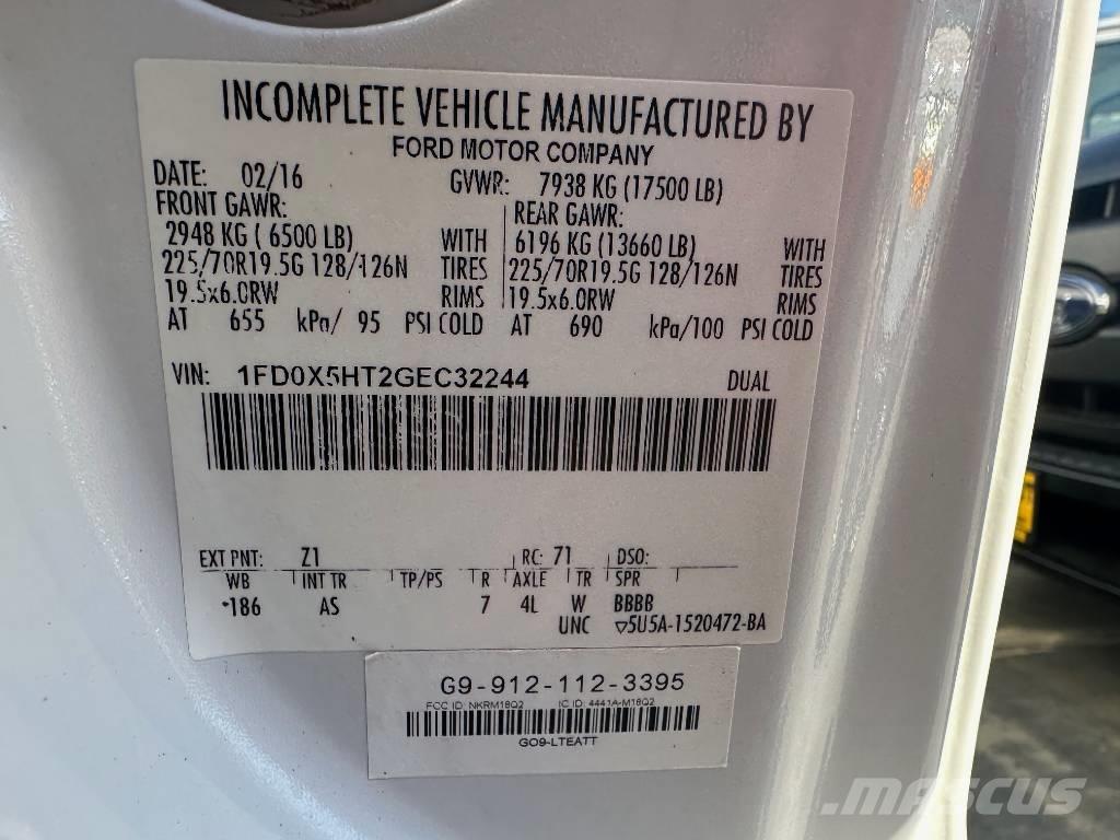 Ford F 550 S.D. Tippbil