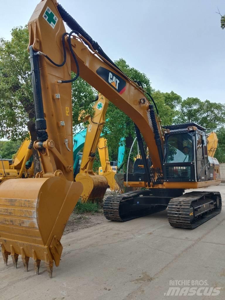 CAT 320D2L Beltegraver