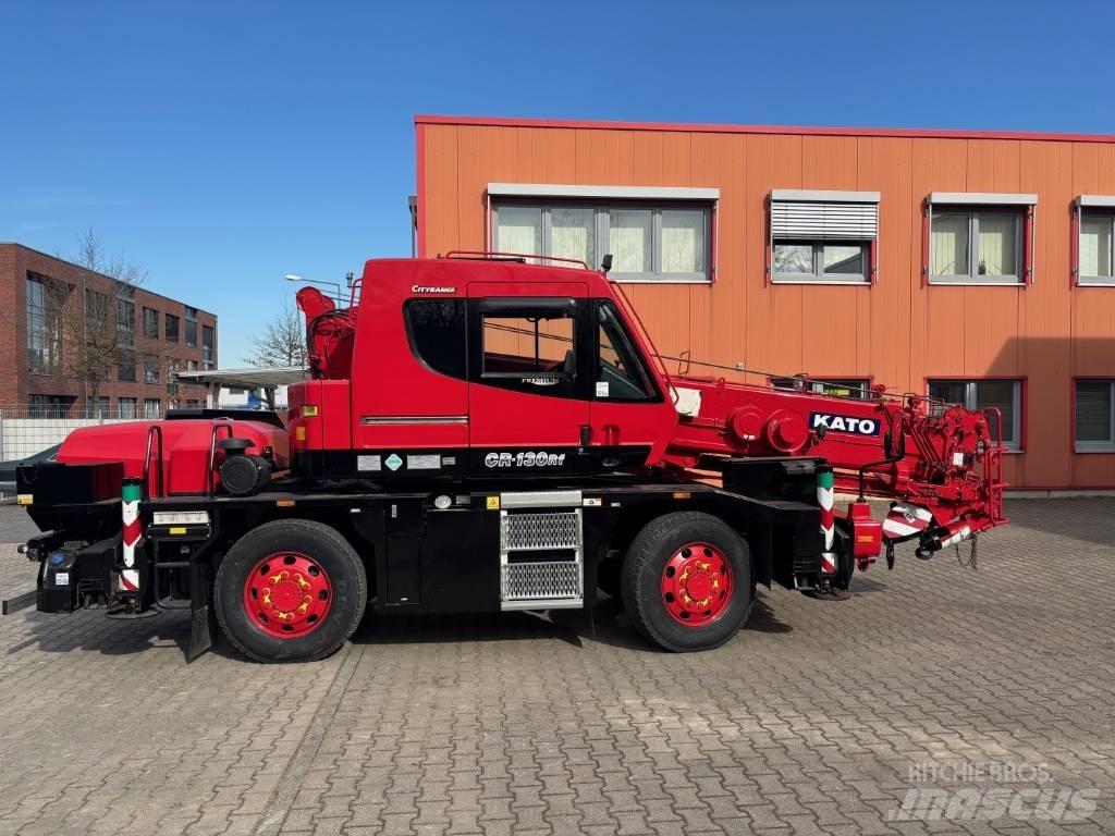 Kato CR-130Rf Røff terreng kraner