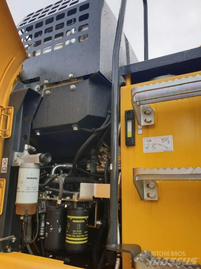 Komatsu PW148-11EO Hjulgravere