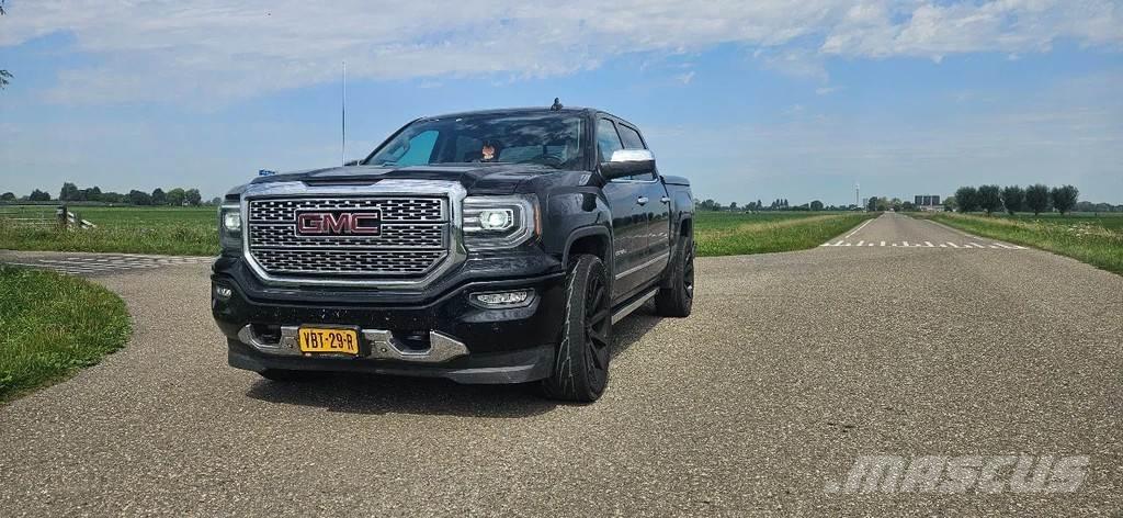 GMC Denali Sierra Personbiler