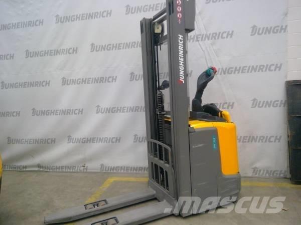 Jungheinrich ERC 212 Stablere