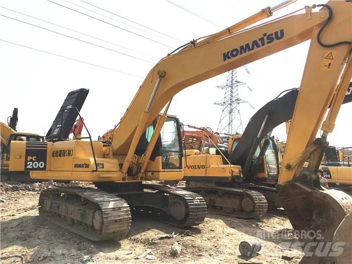 Komatsu PC 200-7 Beltegraver