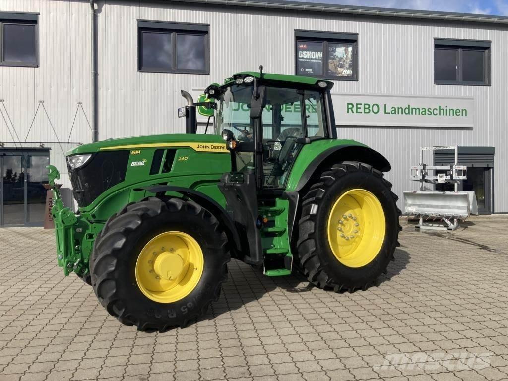 John Deere 6M240 Traktorer