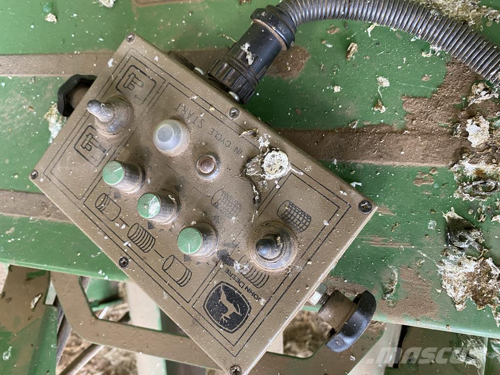 John Deere 623 Rundballepresser