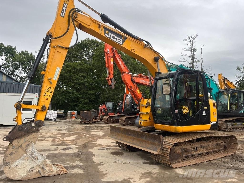 JCB JZ140 with blade Beltegraver