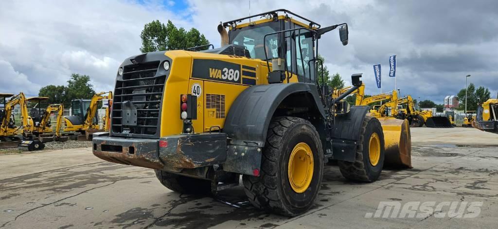 Komatsu WA380-8 Hjullastere