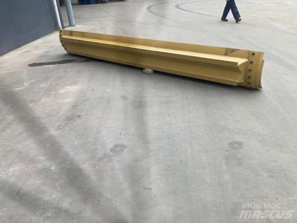 CAT 120M2 Moldboard Kniver