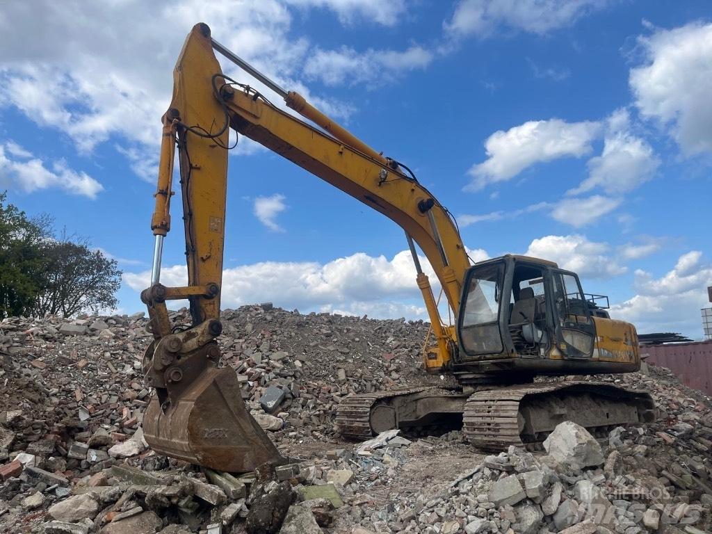 JCB JS 240 LC Beltegraver