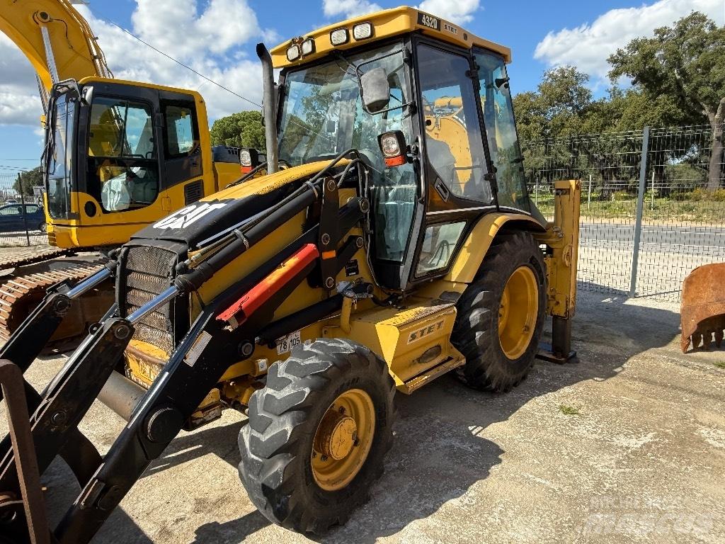 CAT 432 D 4x4 Traktorgravere