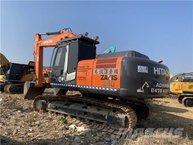 Hitachi ZX240 Beltegraver