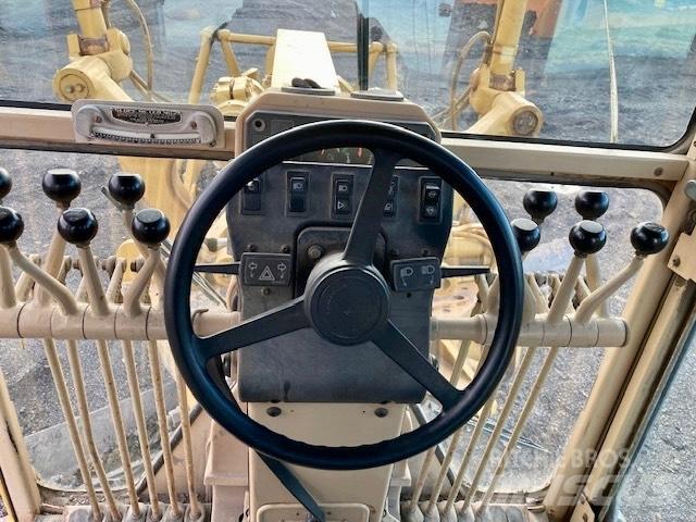 CAT 140 H Veihøvler